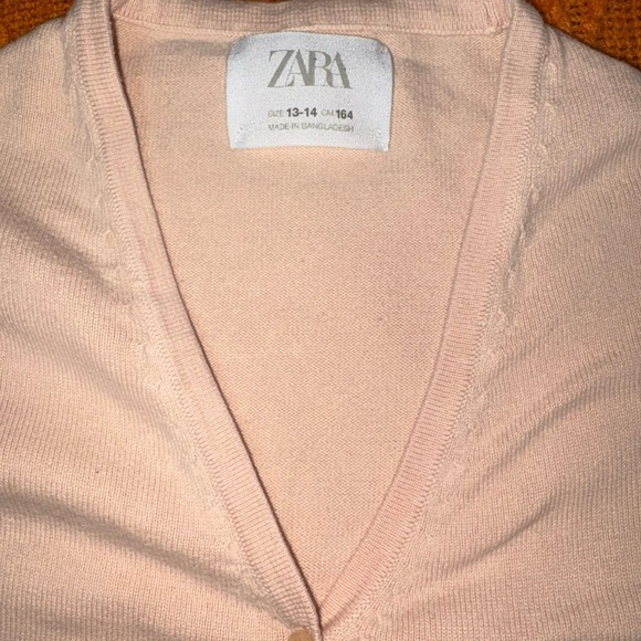 Zara Cream Knit Sweater V-Neck - Picture 3 of 4